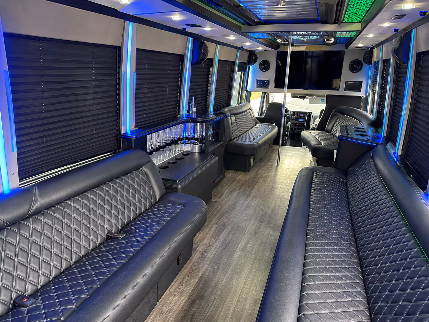 killeen corporate retreat shuttle bus rentals