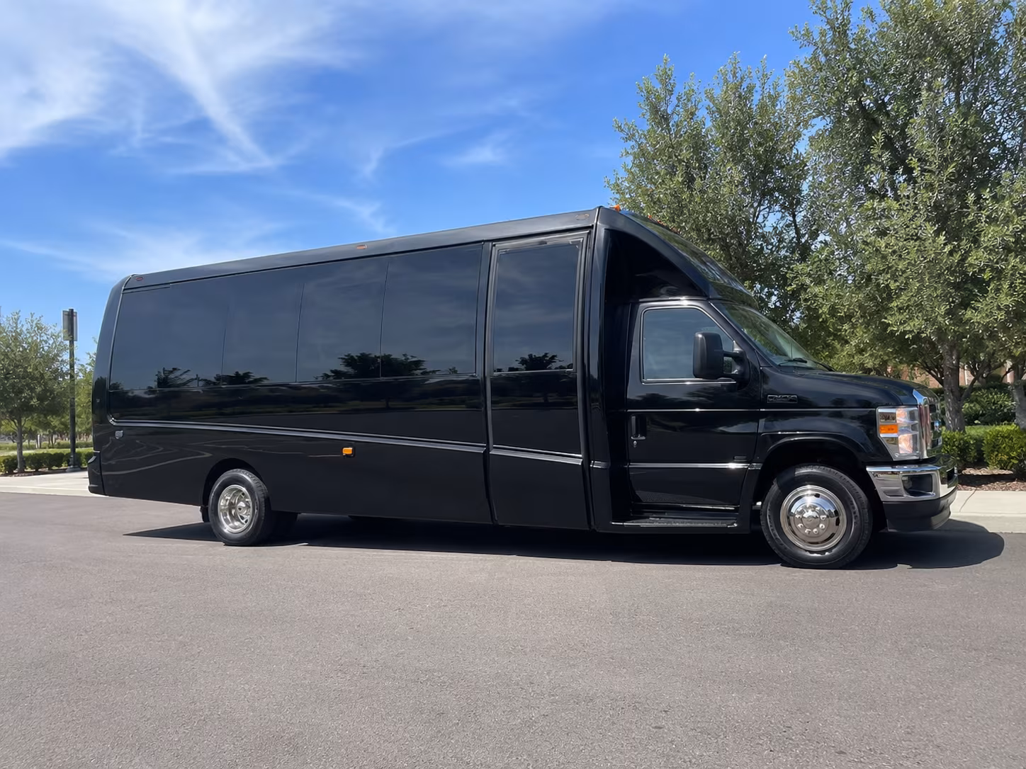 Killeen Wine Tour & Brewery Transportation